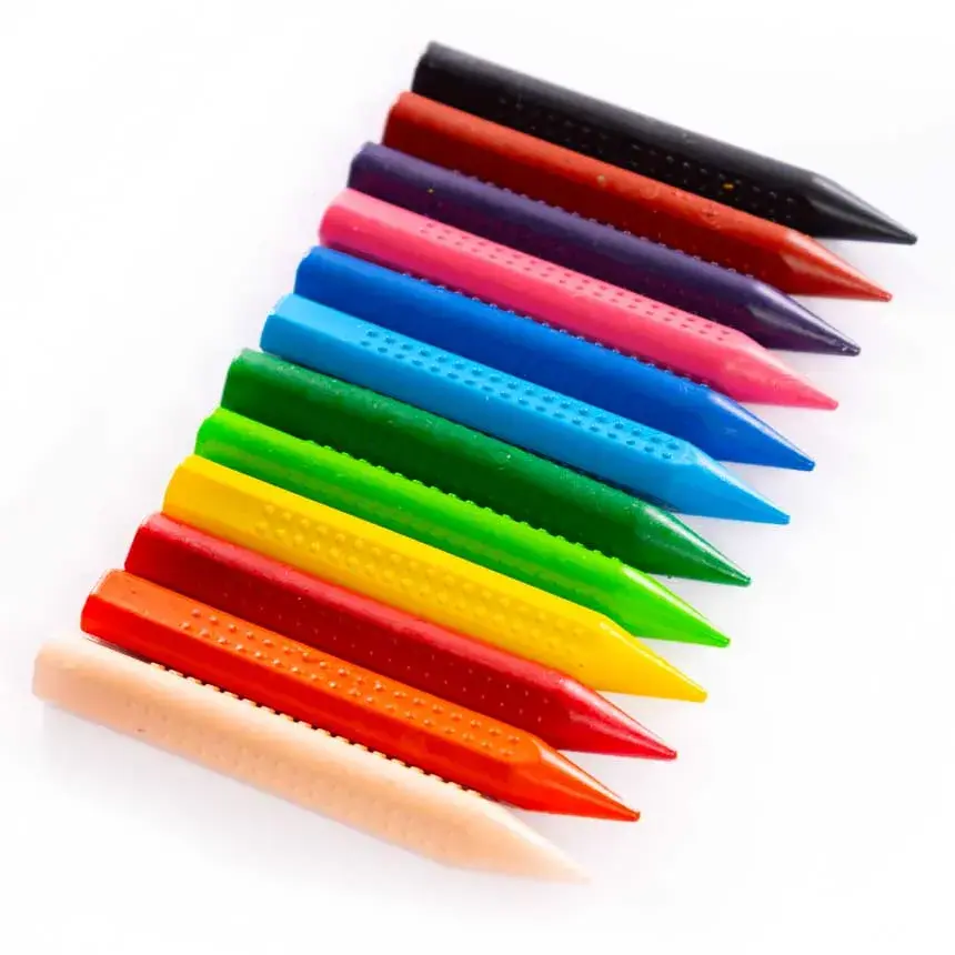 crayon-pequeño-triangular-benma-de-12-colores-2084.jpg.webp